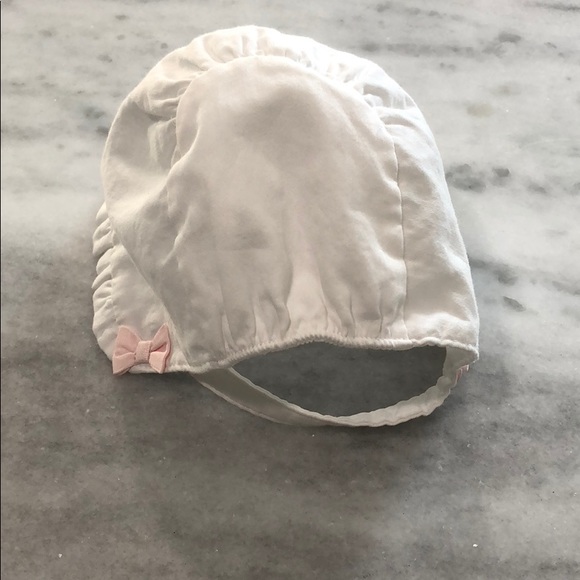 Baby White bonnet - Picture 4 of 4